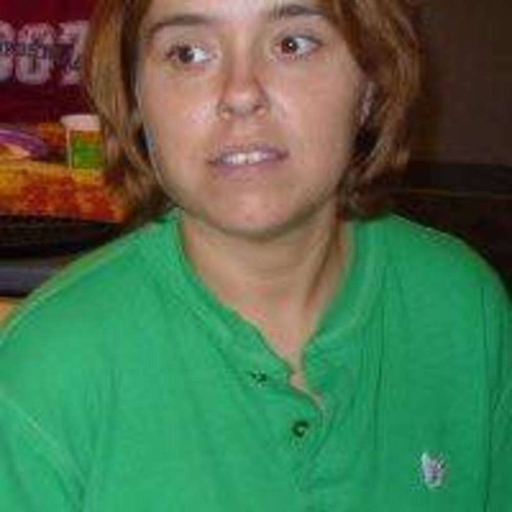 Meet your Posher, Madeena